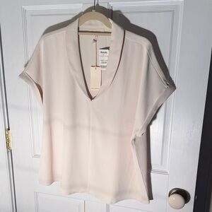 MELLODAY Soft Cream V-Neck Blouse NWT